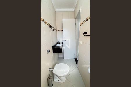 Casa à venda com 269m², 4 quartos e 4 vagas Casa à venda com 269m², 4 quartos e 4 vagasBanheiro da Suíte 3