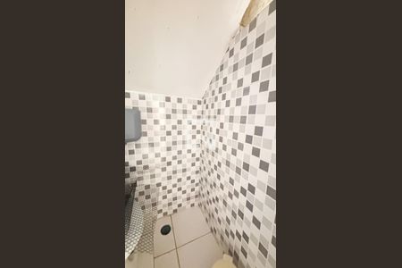 Casa à venda com 269m², 4 quartos e 4 vagas Casa à venda com 269m², 4 quartos e 4 vagasGaragem - Banheiro