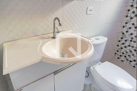 Casa à venda com 175m², 3 quartos e 2 vagasBanheiro do Quarto 1