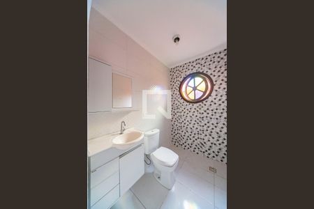 Casa à venda com 175m², 3 quartos e 2 vagasBanheiro do Quarto 1