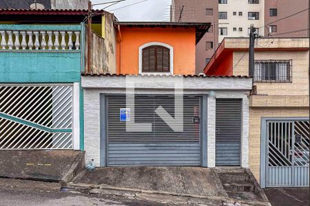 Casa à venda com 175m², 3 quartos e 2 vagasFachada