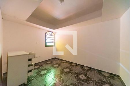 Casa à venda com 175m², 3 quartos e 2 vagasQuarto 3