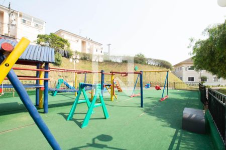 Apartamento para alugar com 45m², 2 quartos e 1 vaga Apartamento para alugar com 45m², 2 quartos e 1 vagaÁrea comum - Playground