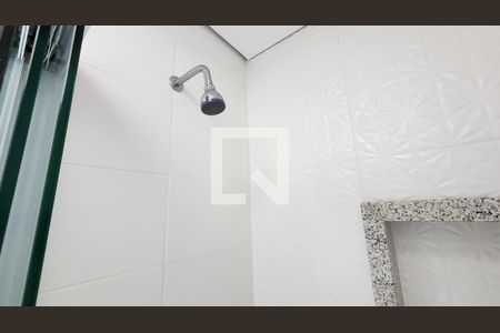Apartamento para alugar com 68m², 2 quartos e 1 vaga Apartamento para alugar com 68m², 2 quartos e 1 vagaChuveiro
