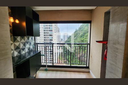 Apartamento para alugar com 68m², 2 quartos e 1 vaga Apartamento para alugar com 68m², 2 quartos e 1 vagaVaranda da Sala