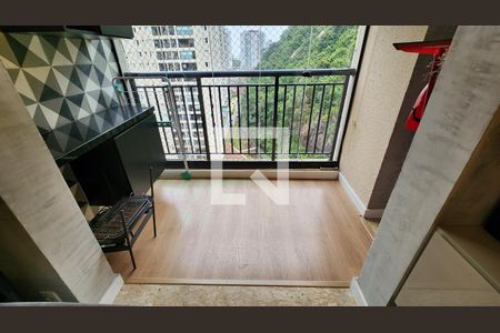Apartamento para alugar com 68m², 2 quartos e 1 vaga Apartamento para alugar com 68m², 2 quartos e 1 vagaVaranda da Sala