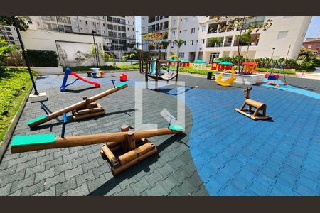Apartamento para alugar com 68m², 2 quartos e 1 vaga Apartamento para alugar com 68m², 2 quartos e 1 vagaÁrea comum - Playground