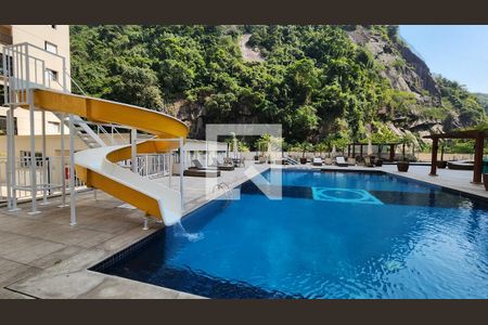 Apartamento para alugar com 68m², 2 quartos e 1 vaga Apartamento para alugar com 68m², 2 quartos e 1 vagaÁrea comum - Piscina