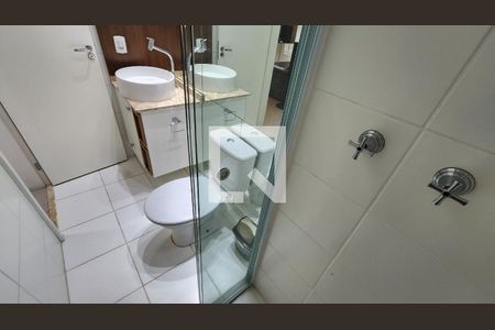 Apartamento para alugar com 68m², 2 quartos e 1 vaga Apartamento para alugar com 68m², 2 quartos e 1 vagaBanheiro