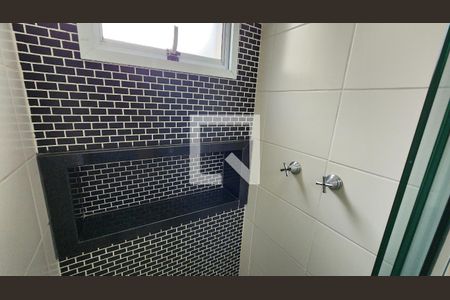 Apartamento para alugar com 68m², 2 quartos e 1 vaga Apartamento para alugar com 68m², 2 quartos e 1 vagaDetalhe do Banheiro da Suite