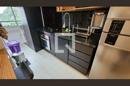 Apartamento para alugar com 68m², 2 quartos e 1 vaga Apartamento para alugar com 68m², 2 quartos e 1 vagaCozinha