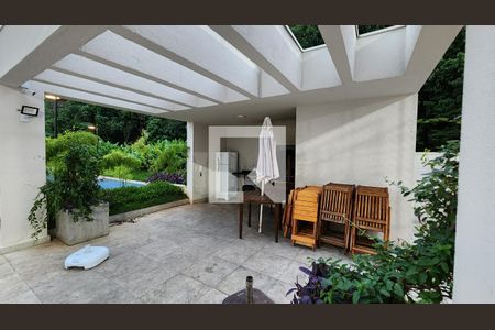 Apartamento para alugar com 68m², 2 quartos e 1 vaga Apartamento para alugar com 68m², 2 quartos e 1 vagaÁrea comum - Churrasqueira