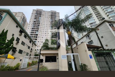 Apartamento para alugar com 68m², 2 quartos e 1 vaga Apartamento para alugar com 68m², 2 quartos e 1 vagaFachada