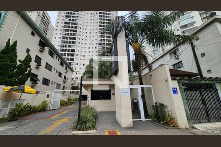 Apartamento para alugar com 68m², 2 quartos e 1 vaga Apartamento para alugar com 68m², 2 quartos e 1 vagaFachada