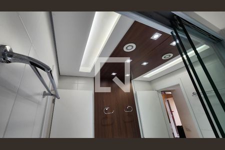 Apartamento para alugar com 68m², 2 quartos e 1 vaga Apartamento para alugar com 68m², 2 quartos e 1 vagaDetalhe do banheiro