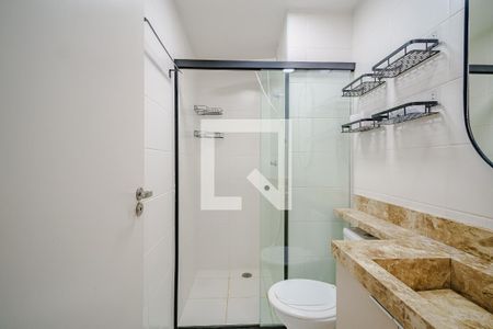 Banheiro de kitnet/studio para alugar com 1 quarto, 34m² em Butantã, São Paulo