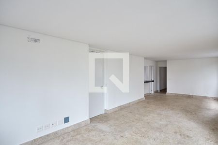 Apartamento à venda com 210m², 4 quartos e 4 vagasSala