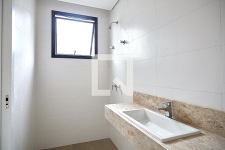 Apartamento à venda com 210m², 4 quartos e 4 vagasBanheiro da Suíte 1