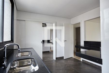 Apartamento à venda com 210m², 4 quartos e 4 vagasCozinha