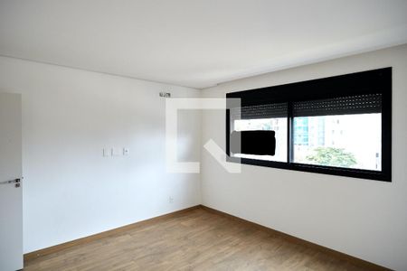 Apartamento à venda com 210m², 4 quartos e 4 vagasSuíte master