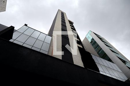 Apartamento à venda com 210m², 4 quartos e 4 vagasFachada