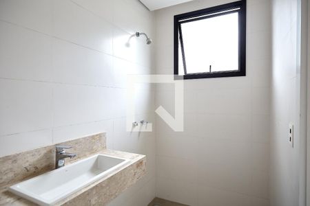 Apartamento à venda com 210m², 4 quartos e 4 vagasBanheiro da Suíte 2