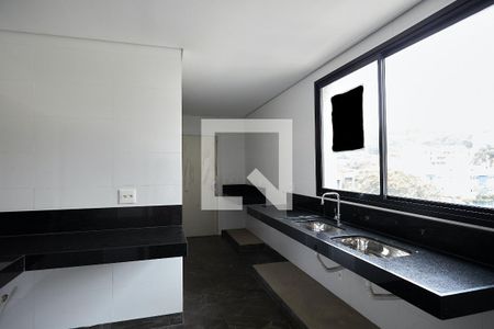 Apartamento à venda com 210m², 4 quartos e 4 vagasCozinha