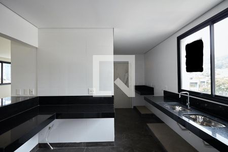 Apartamento à venda com 210m², 4 quartos e 4 vagasCozinha