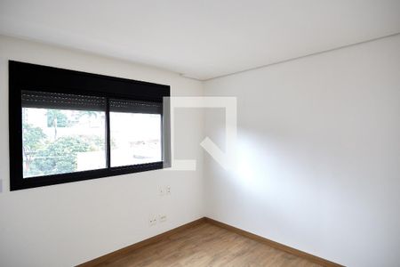 Apartamento à venda com 210m², 4 quartos e 4 vagasSuíte 2