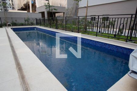 Apartamento para alugar com 40m², 2 quartos e sem vaga Apartamento para alugar com 40m², 2 quartos e sem vagaÁrea comum - Piscina