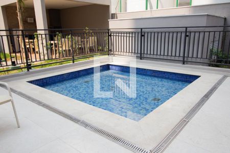 Apartamento para alugar com 40m², 2 quartos e sem vaga Apartamento para alugar com 40m², 2 quartos e sem vagaÁrea comum - Piscina