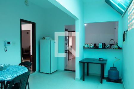 Casa para alugar com 180m², 3 quartos e 3 vagas Casa para alugar com 180m², 3 quartos e 3 vagasCOPA