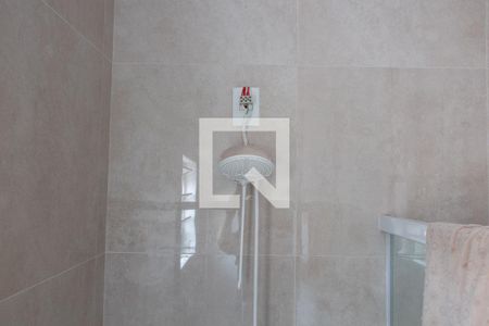 Casa para alugar com 180m², 3 quartos e 3 vagas Casa para alugar com 180m², 3 quartos e 3 vagasBANHEIRO DA SUITE