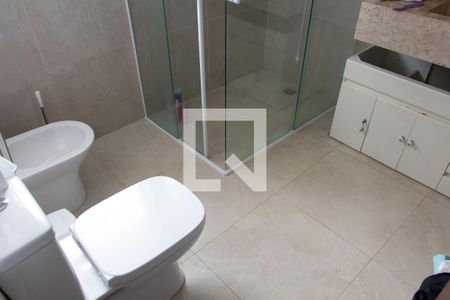 Casa para alugar com 180m², 3 quartos e 3 vagas Casa para alugar com 180m², 3 quartos e 3 vagasBANHEIRO DA SUITE