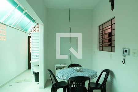 Casa para alugar com 180m², 3 quartos e 3 vagas Casa para alugar com 180m², 3 quartos e 3 vagasCOPA