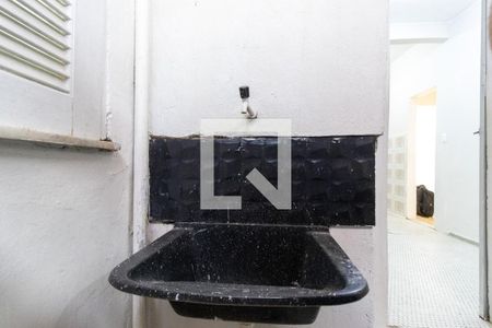 Apartamento à venda com 65m², 2 quartos e 1 vagaÁrea de Serviço