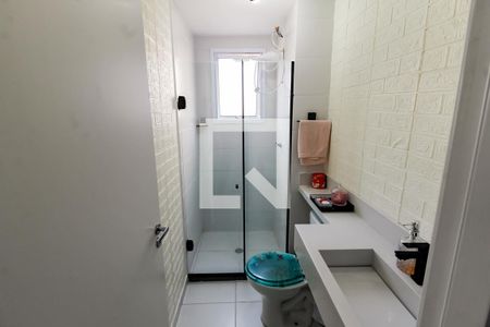 Banheiro  de apartamento à venda com 2 quartos, 38m² em Paraisópolis, São Paulo