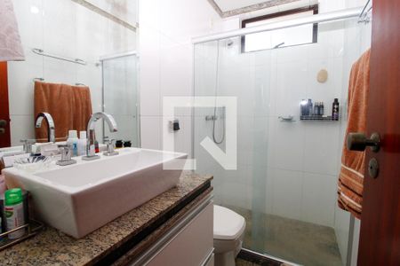 Apartamento à venda com 127m², 4 quartos e 2 vagasBanheiro Quarto 