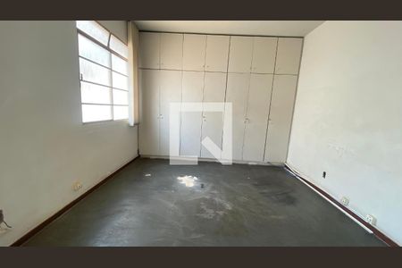 Casa para alugar com 500m², 8 quartos e 2 vagas Casa para alugar com 500m², 8 quartos e 2 vagasQuarto 4