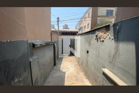 Casa para alugar com 500m², 8 quartos e 2 vagas Casa para alugar com 500m², 8 quartos e 2 vagasÁrea de Serviço