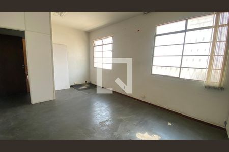 Casa para alugar com 500m², 8 quartos e 2 vagas Casa para alugar com 500m², 8 quartos e 2 vagasQuarto 4