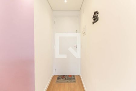 Apartamento para alugar com 41m², 2 quartos e sem vaga Apartamento para alugar com 41m², 2 quartos e sem vagaEntrada