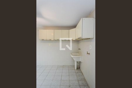 Casa à venda com 100m², 2 quartos e 1 vagaÁrea de Serviço