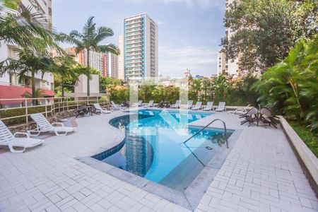 Apartamento à venda com 97m², 4 quartos e 2 vagasÁrea comum - Piscina
