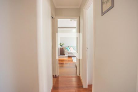 Apartamento à venda com 97m², 4 quartos e 2 vagasCorredor - Quartos