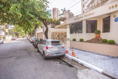 Apartamento à venda com 97m², 4 quartos e 2 vagasFachada