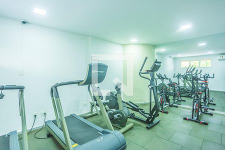 Apartamento à venda com 97m², 4 quartos e 2 vagasÁrea comum - Academia