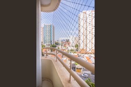 Apartamento à venda com 97m², 4 quartos e 2 vagasVaranda