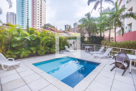 Apartamento à venda com 97m², 4 quartos e 2 vagasÁrea comum - Piscina