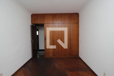 Apartamento à venda com 150m², 4 quartos e 2 vagasQuarto 3